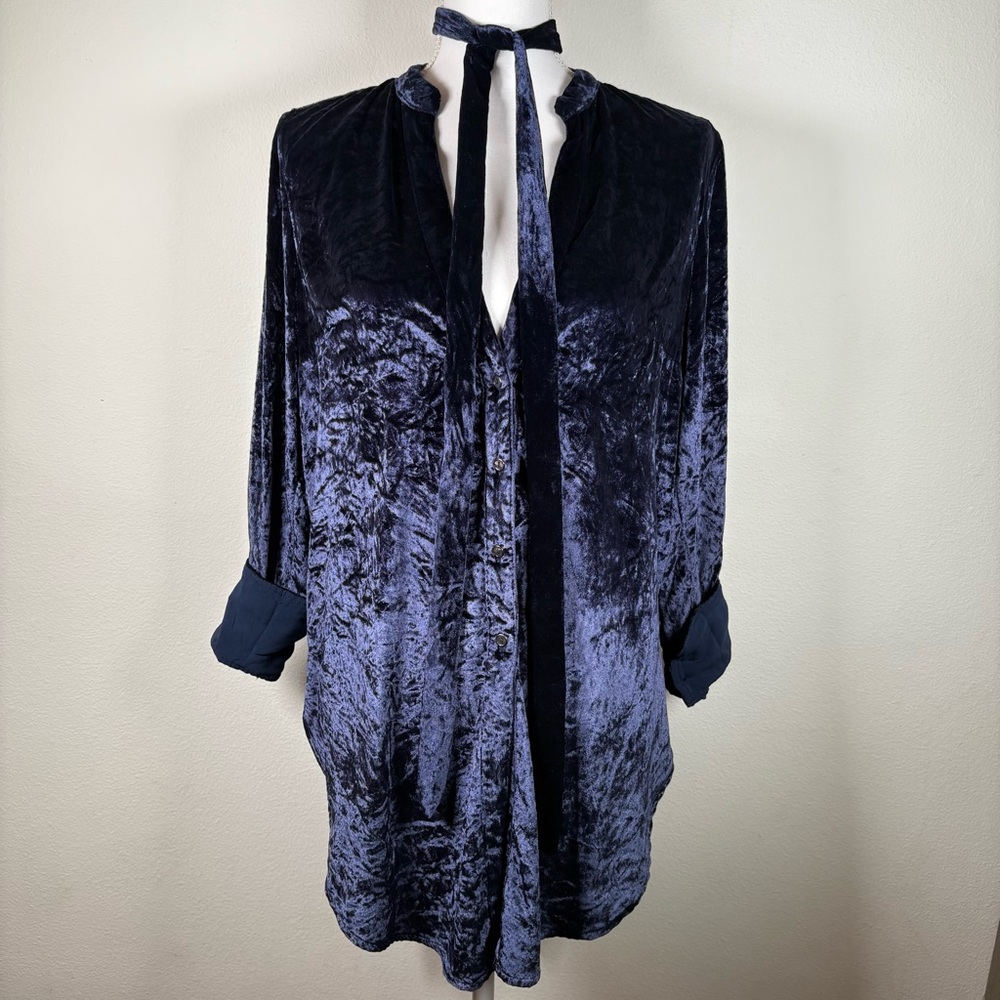 Anthropologie Maeve navy velvet blouse 4